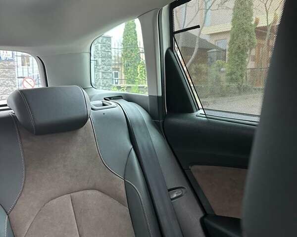 Белый Сеат Леон, объемом двигателя 1.97 л и пробегом 211 тыс. км за 16500 $, фото 15 на Automoto.ua