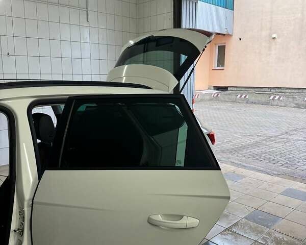 Белый Сеат Леон, объемом двигателя 1.97 л и пробегом 211 тыс. км за 16500 $, фото 26 на Automoto.ua