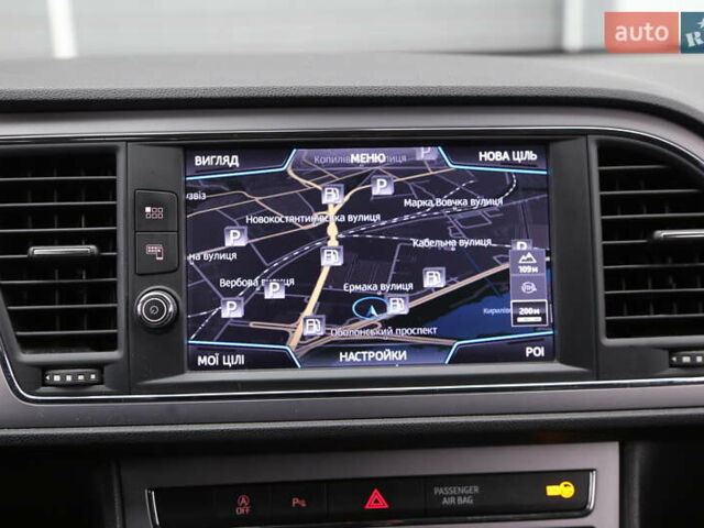 Білий Сеат Leon, об'ємом двигуна 1.97 л та пробігом 162 тис. км за 16200 $, фото 18 на Automoto.ua