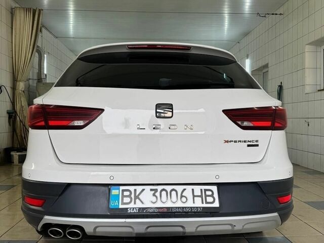 Білий Сеат Leon, об'ємом двигуна 1.97 л та пробігом 211 тис. км за 13700 $, фото 14 на Automoto.ua