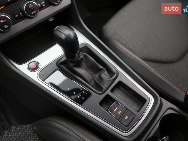 Білий Сеат Leon, об'ємом двигуна 1.97 л та пробігом 162 тис. км за 16200 $, фото 20 на Automoto.ua