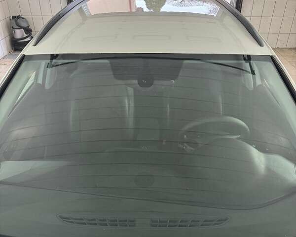 Білий Сеат Leon, об'ємом двигуна 1.97 л та пробігом 211 тис. км за 16500 $, фото 17 на Automoto.ua