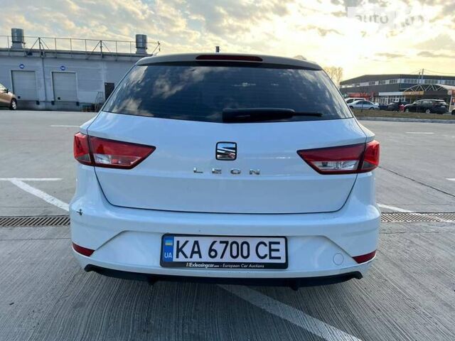 Білий Сеат Leon, об'ємом двигуна 1.6 л та пробігом 148 тис. км за 13600 $, фото 6 на Automoto.ua