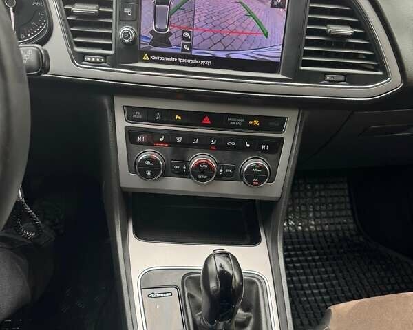 Белый Сеат Леон, объемом двигателя 1.97 л и пробегом 211 тыс. км за 16500 $, фото 12 на Automoto.ua