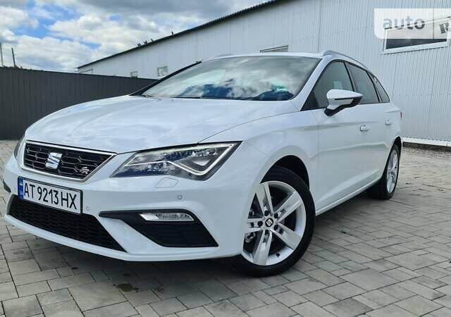 Білий Сеат Leon, об'ємом двигуна 1.6 л та пробігом 165 тис. км за 16450 $, фото 3 на Automoto.ua