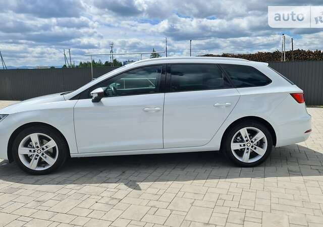 Білий Сеат Leon, об'ємом двигуна 1.6 л та пробігом 165 тис. км за 16450 $, фото 167 на Automoto.ua