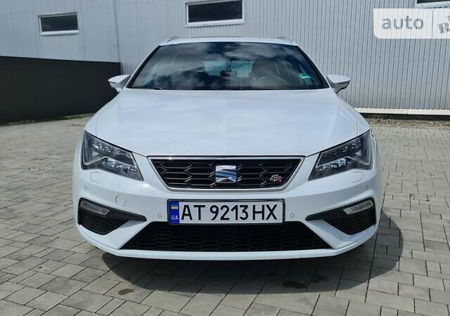 Білий Сеат Leon, об'ємом двигуна 1.6 л та пробігом 165 тис. км за 16450 $, фото 7 на Automoto.ua