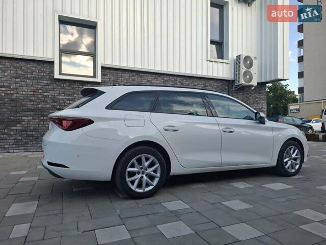 Білий Сеат Leon, об'ємом двигуна 2 л та пробігом 207 тис. км за 19900 $, фото 10 на Automoto.ua