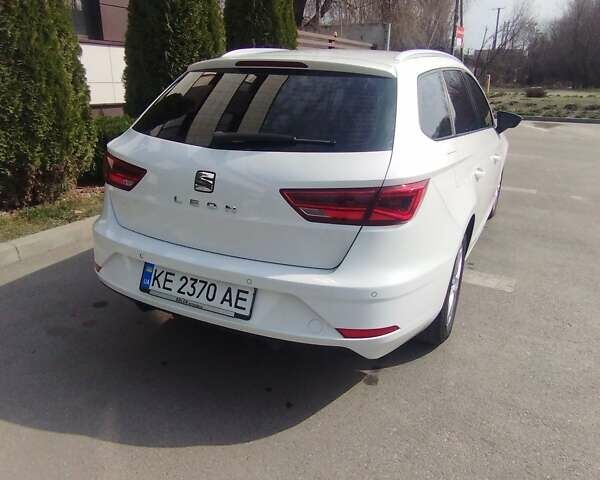 Белый Сеат Леон, объемом двигателя 1.97 л и пробегом 180 тыс. км за 17000 $, фото 13 на Automoto.ua