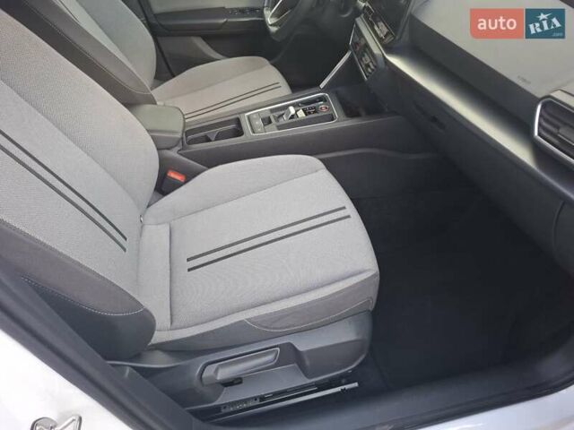 Білий Сеат Leon, об'ємом двигуна 2 л та пробігом 207 тис. км за 19900 $, фото 19 на Automoto.ua