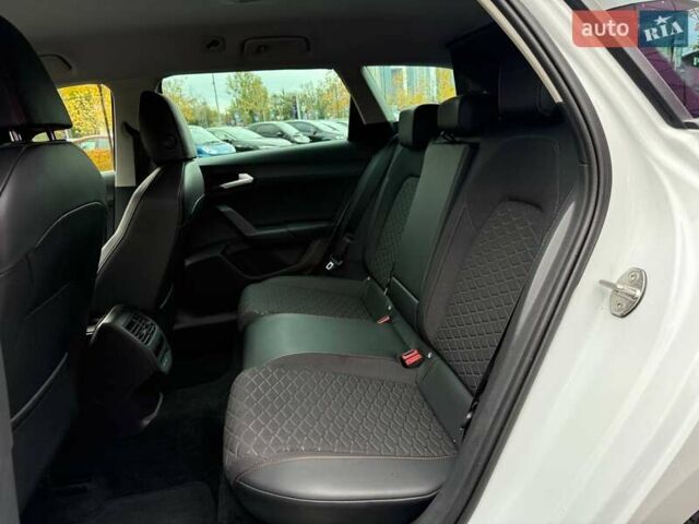 Белый Сеат Леон, объемом двигателя 1.4 л и пробегом 48 тыс. км за 23990 $, фото 7 на Automoto.ua