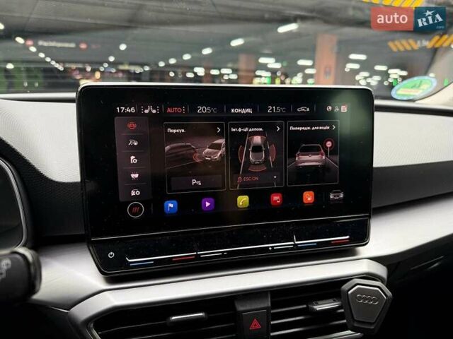 Білий Сеат Leon, об'ємом двигуна 1.4 л та пробігом 48 тис. км за 25990 $, фото 19 на Automoto.ua