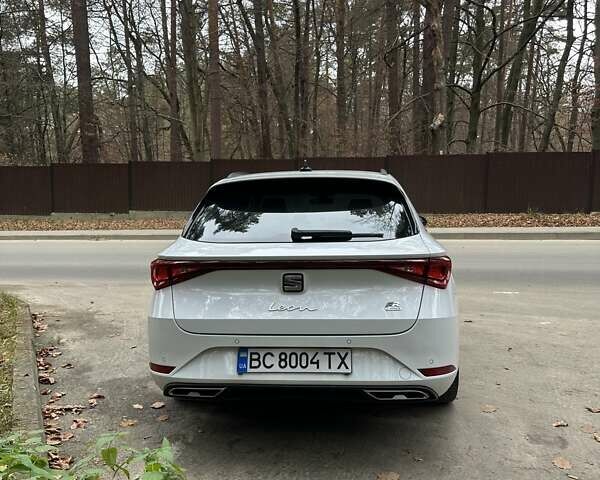 Білий Сеат Leon, об'ємом двигуна 1.4 л та пробігом 81 тис. км за 25000 $, фото 2 на Automoto.ua