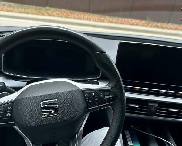 Білий Сеат Leon, об'ємом двигуна 1.4 л та пробігом 81 тис. км за 25000 $, фото 12 на Automoto.ua