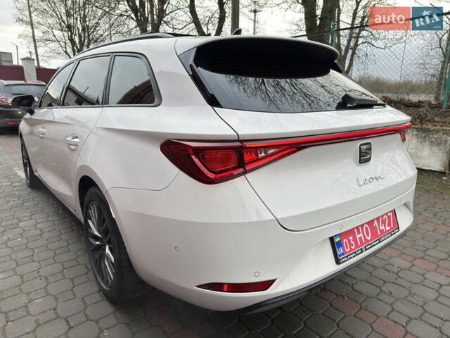 Белый Сеат Леон, объемом двигателя 1.97 л и пробегом 134 тыс. км за 23700 $, фото 12 на Automoto.ua