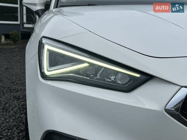 Білий Сеат Leon, об'ємом двигуна 2 л та пробігом 196 тис. км за 19903 $, фото 13 на Automoto.ua