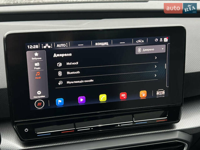 Білий Сеат Leon, об'ємом двигуна 2 л та пробігом 196 тис. км за 19222 $, фото 72 на Automoto.ua