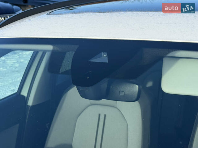 Білий Сеат Leon, об'ємом двигуна 2 л та пробігом 196 тис. км за 19461 $, фото 11 на Automoto.ua