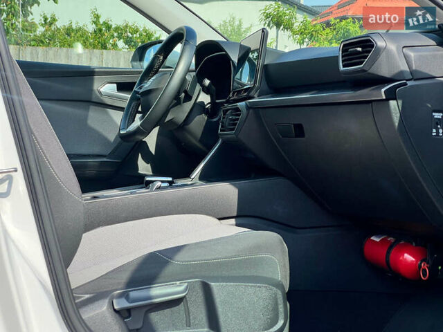 Білий Сеат Leon, об'ємом двигуна 2 л та пробігом 196 тис. км за 20559 $, фото 44 на Automoto.ua