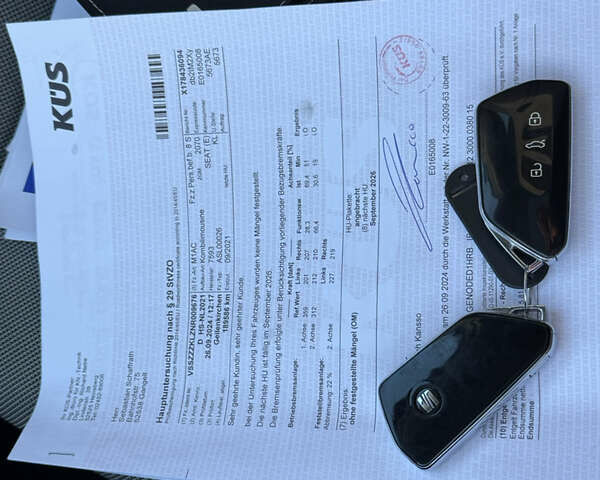 Білий Сеат Leon, об'ємом двигуна 2 л та пробігом 196 тис. км за 19461 $, фото 65 на Automoto.ua