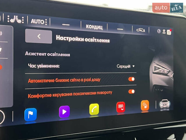 Білий Сеат Leon, об'ємом двигуна 2 л та пробігом 196 тис. км за 19903 $, фото 82 на Automoto.ua