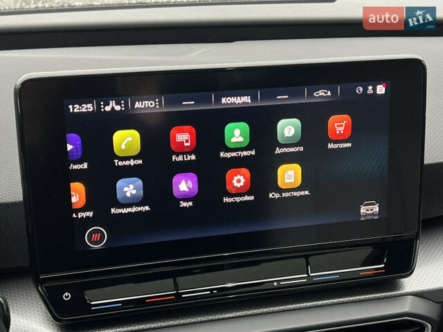 Білий Сеат Leon, об'ємом двигуна 2 л та пробігом 196 тис. км за 19222 $, фото 91 на Automoto.ua