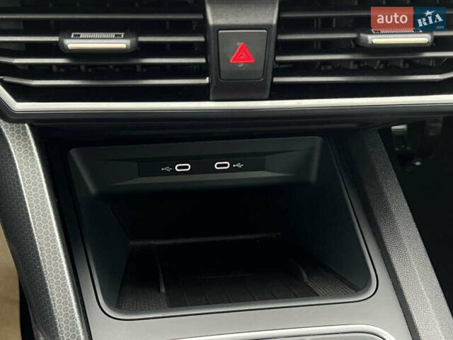 Білий Сеат Leon, об'ємом двигуна 2 л та пробігом 196 тис. км за 19222 $, фото 59 на Automoto.ua