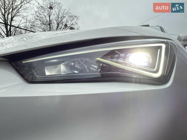 Белый Сеат Леон, объемом двигателя 1.97 л и пробегом 134 тыс. км за 23700 $, фото 27 на Automoto.ua