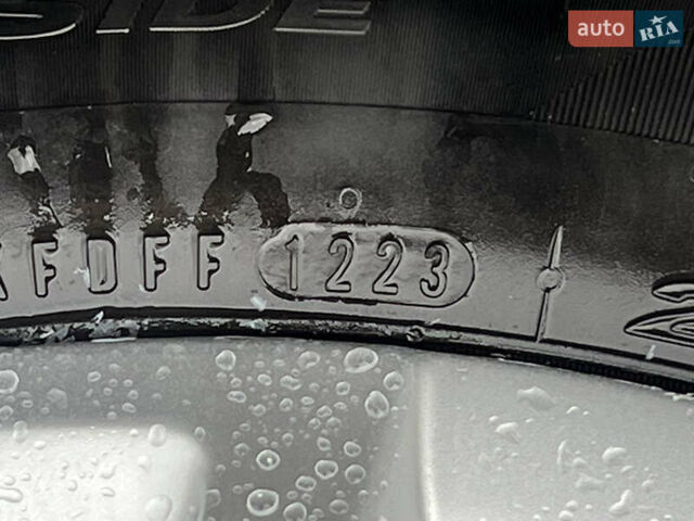 Білий Сеат Leon, об'ємом двигуна 2 л та пробігом 196 тис. км за 19903 $, фото 24 на Automoto.ua