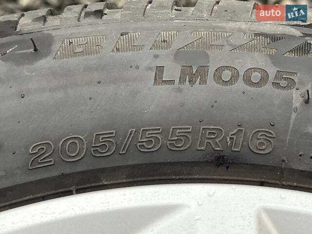 Білий Сеат Leon, об'ємом двигуна 2 л та пробігом 196 тис. км за 19222 $, фото 96 на Automoto.ua