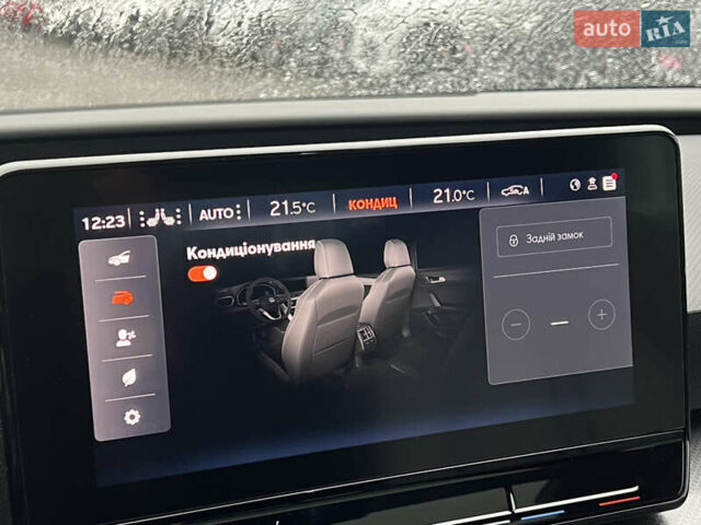 Білий Сеат Leon, об'ємом двигуна 2 л та пробігом 196 тис. км за 19222 $, фото 66 на Automoto.ua