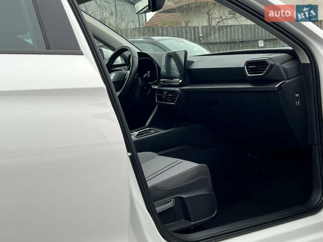 Білий Сеат Leon, об'ємом двигуна 2 л та пробігом 196 тис. км за 19222 $, фото 47 на Automoto.ua