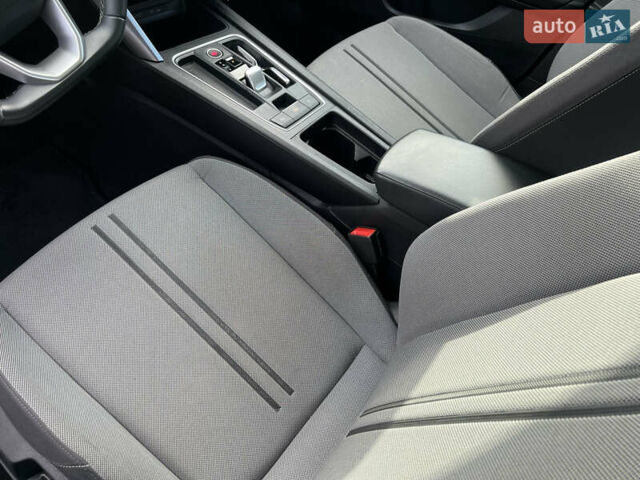 Білий Сеат Leon, об'ємом двигуна 2 л та пробігом 196 тис. км за 19903 $, фото 30 на Automoto.ua
