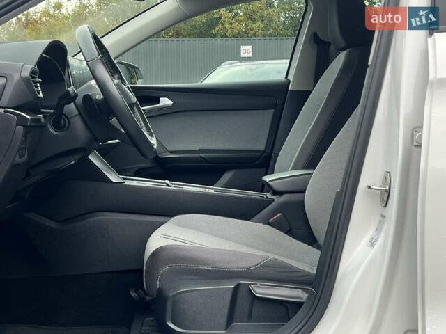 Білий Сеат Leon, об'ємом двигуна 2 л та пробігом 196 тис. км за 19903 $, фото 27 на Automoto.ua