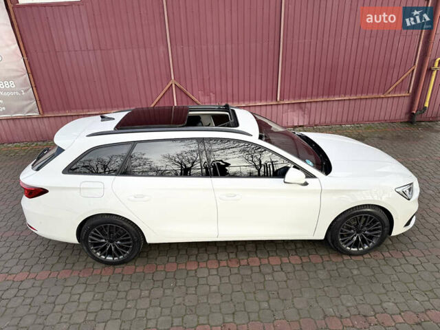 Белый Сеат Леон, объемом двигателя 1.97 л и пробегом 134 тыс. км за 23700 $, фото 1 на Automoto.ua