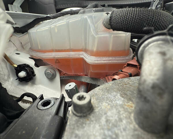 Белый Сеат Леон, объемом двигателя 1.97 л и пробегом 134 тыс. км за 23500 $, фото 78 на Automoto.ua