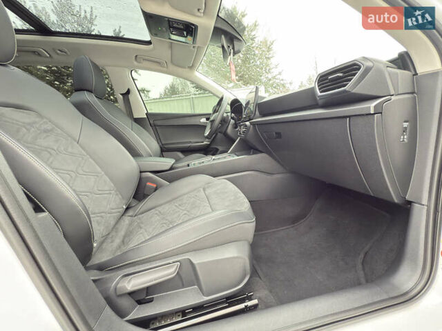 Белый Сеат Леон, объемом двигателя 1.97 л и пробегом 134 тыс. км за 23500 $, фото 74 на Automoto.ua