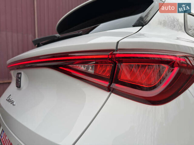 Белый Сеат Леон, объемом двигателя 1.97 л и пробегом 134 тыс. км за 23700 $, фото 9 на Automoto.ua