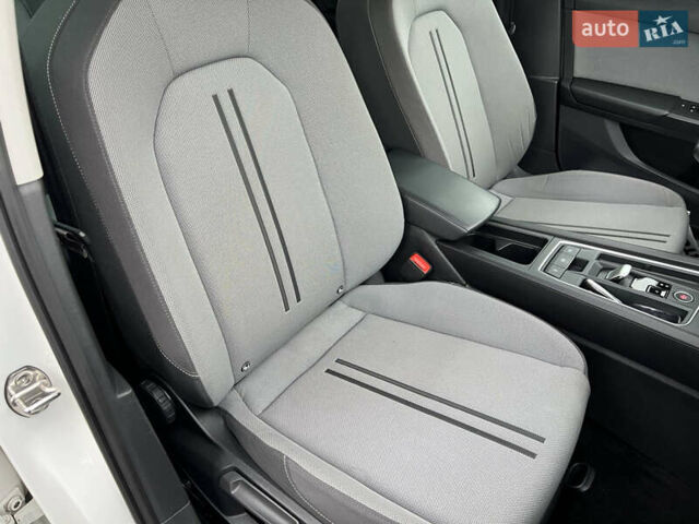 Білий Сеат Leon, об'ємом двигуна 2 л та пробігом 196 тис. км за 19222 $, фото 49 на Automoto.ua