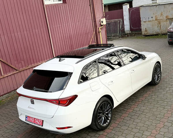 Белый Сеат Леон, объемом двигателя 1.97 л и пробегом 134 тыс. км за 23700 $, фото 4 на Automoto.ua