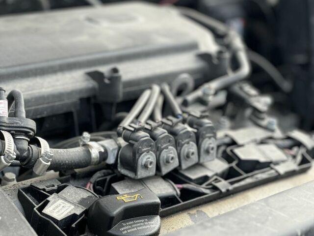 Черный Сеат Леон, объемом двигателя 1.4 л и пробегом 320 тыс. км за 4400 $, фото 20 на Automoto.ua