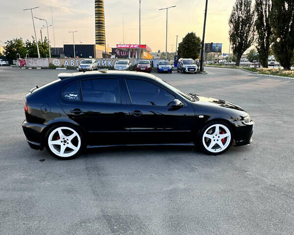 Чорний Сеат Leon, об'ємом двигуна 1.76 л та пробігом 180 тис. км за 6500 $, фото 2 на Automoto.ua