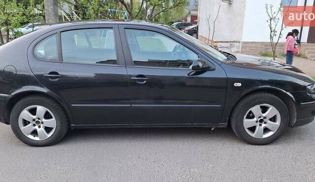 Чорний Сеат Leon, об'ємом двигуна 1.6 л та пробігом 239 тис. км за 3900 $, фото 1 на Automoto.ua