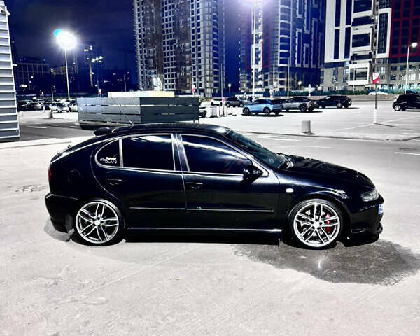 Чорний Сеат Leon, об'ємом двигуна 1.76 л та пробігом 180 тис. км за 5500 $, фото 1 на Automoto.ua