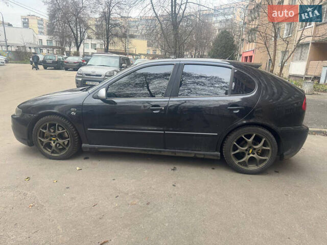 Чорний Сеат Leon, об'ємом двигуна 1.8 л та пробігом 300 тис. км за 5500 $, фото 3 на Automoto.ua