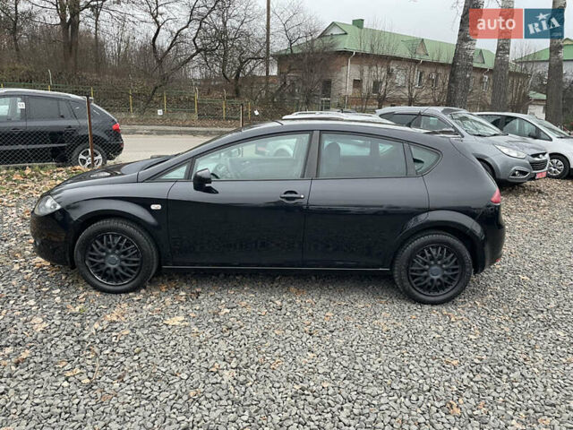 Черный Сеат Леон, объемом двигателя 1.6 л и пробегом 185 тыс. км за 5200 $, фото 6 на Automoto.ua