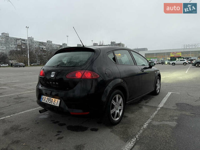 Черный Сеат Леон, объемом двигателя 1.6 л и пробегом 289 тыс. км за 5500 $, фото 5 на Automoto.ua
