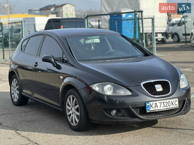 Черный Сеат Леон, объемом двигателя 2 л и пробегом 263 тыс. км за 3499 $, фото 1 на Automoto.ua