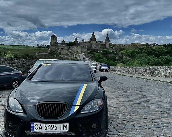 Чорний Сеат Leon, об'ємом двигуна 2 л та пробігом 200 тис. км за 5100 $, фото 3 на Automoto.ua