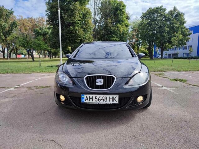 Черный Сеат Леон, объемом двигателя 2 л и пробегом 266 тыс. км за 6500 $, фото 4 на Automoto.ua
